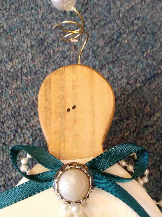 Small Wooden Angel with antique button - A062510